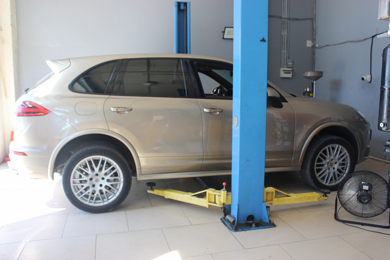 Автомобиль